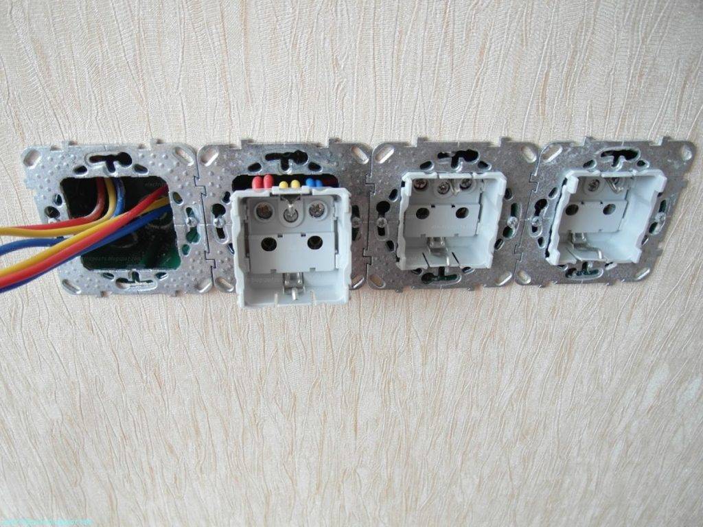 Установка внутренней розетки Установка внутренней розетки